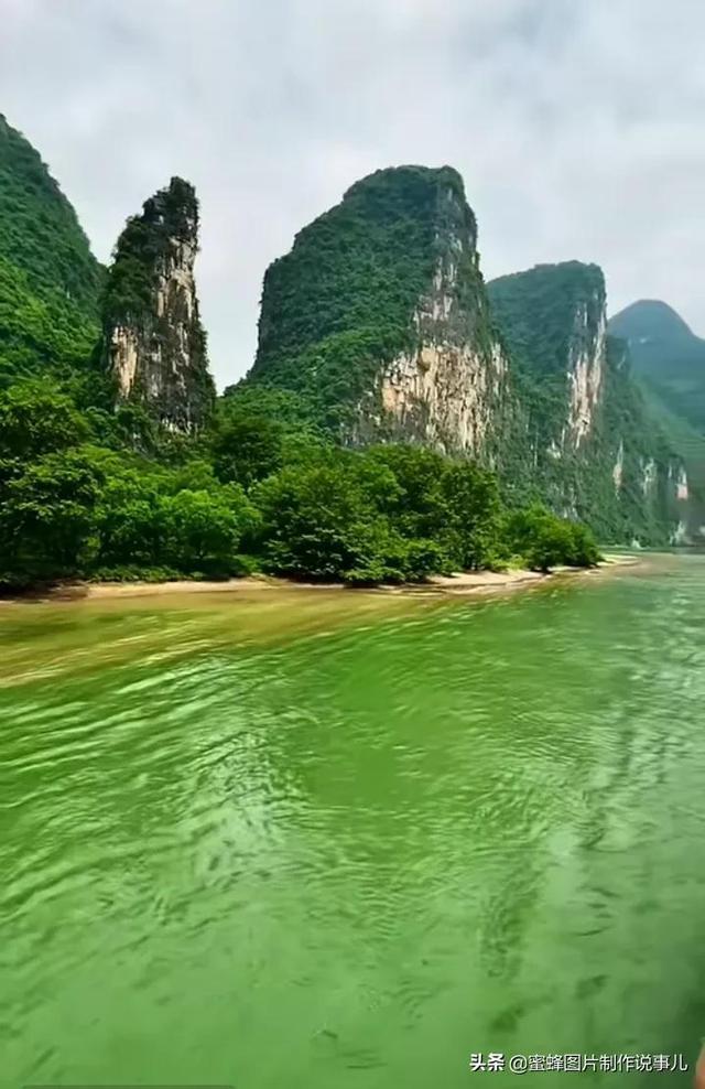 家长掏钱给女儿全班换新桌椅,引发全网点赞,如何看待这位家长的举动?-最全面的有问必答平台